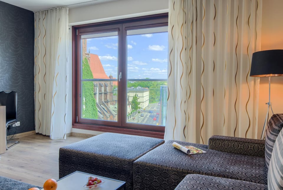 View (from property/room), City view