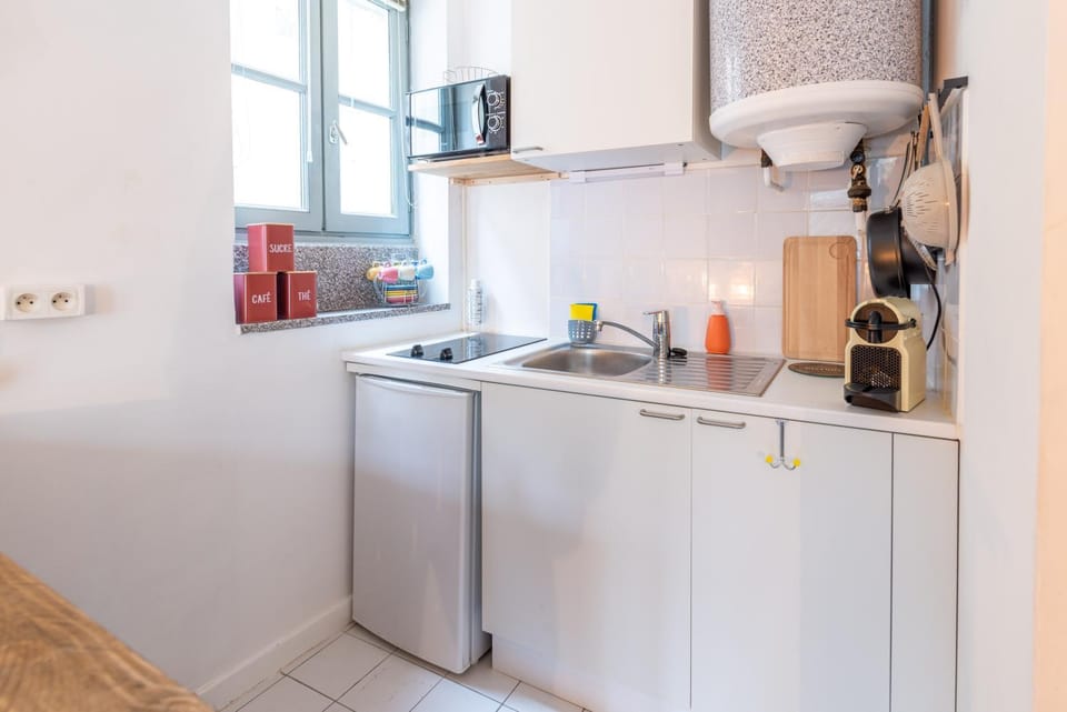 Kitchen or kitchenette, Other