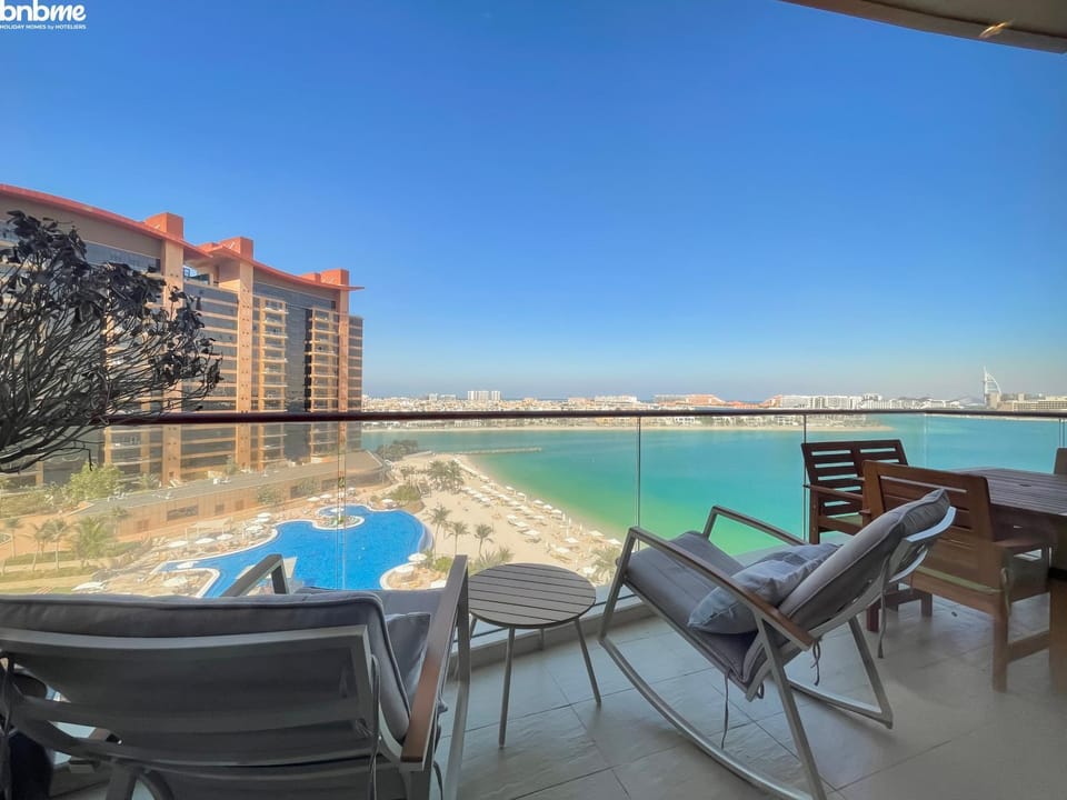 Patio, Sea view