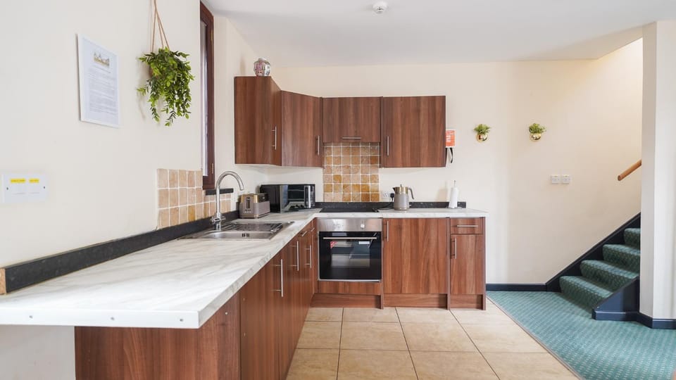dishwasher, oven, stove, kitchen