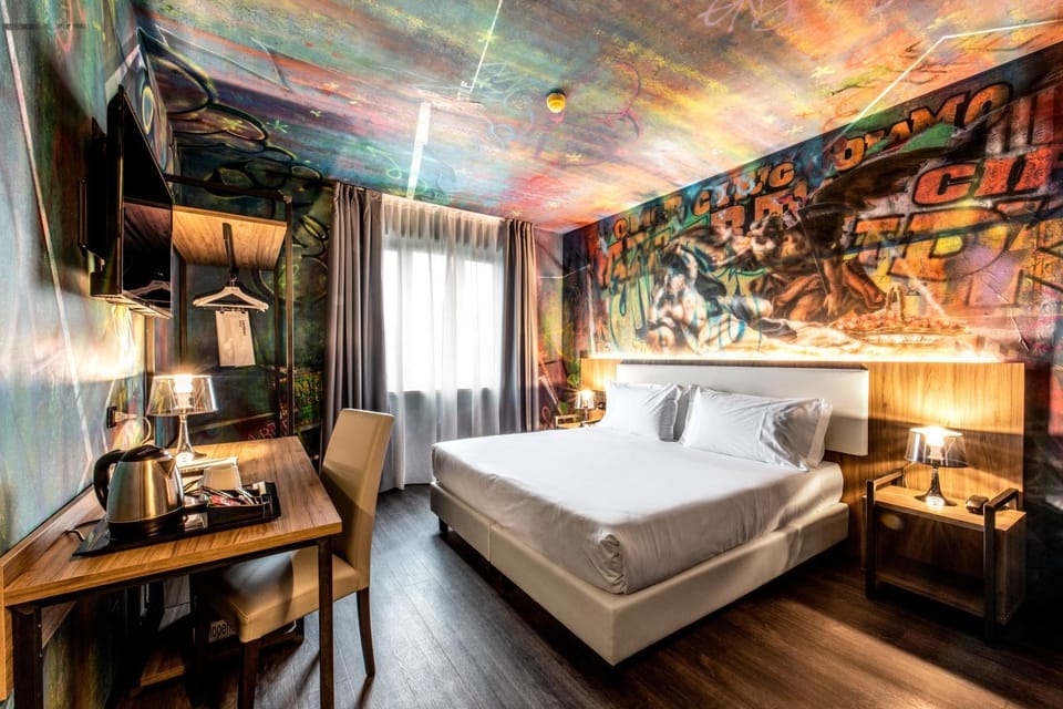 Bed, Bedroom