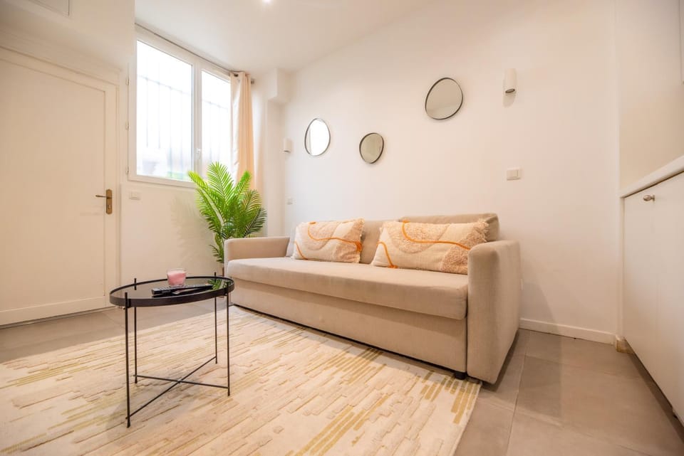 Home in Paris - Paris East Apartment in Paris