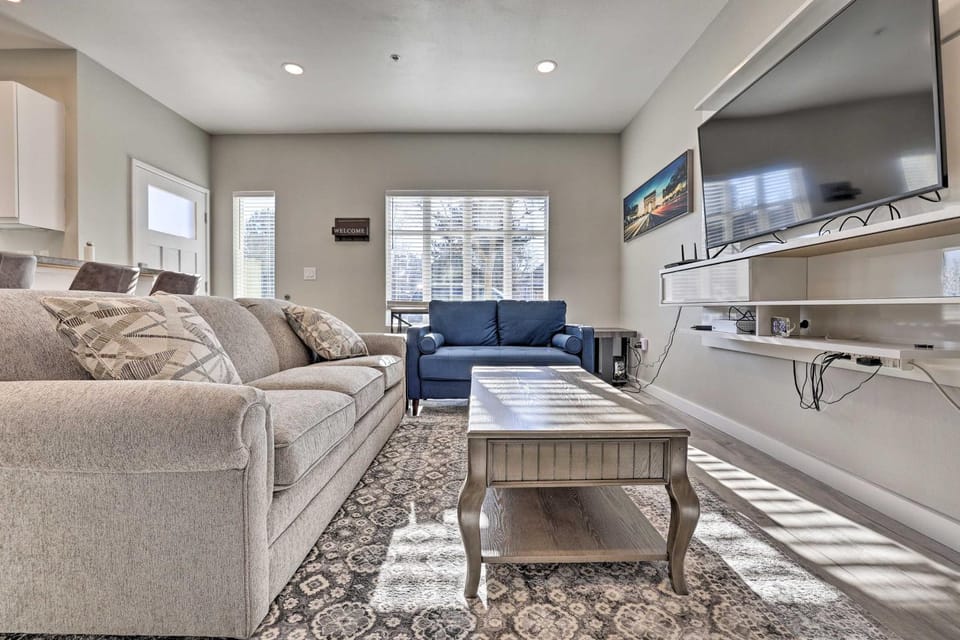 Chic Boise Abode: Walk to Bars & Restaurants! House in Boise