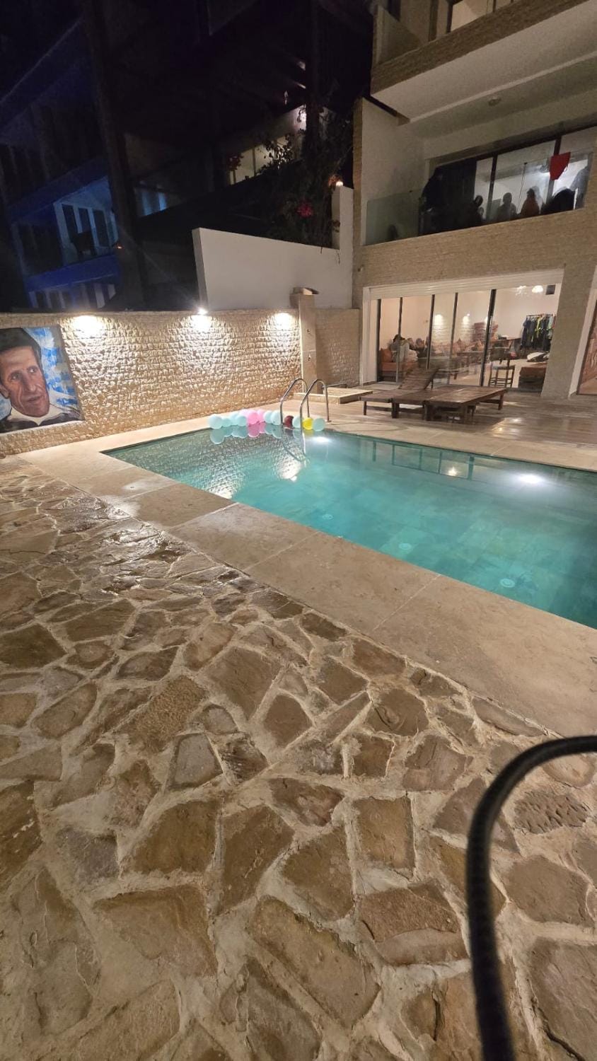 Swimming pool