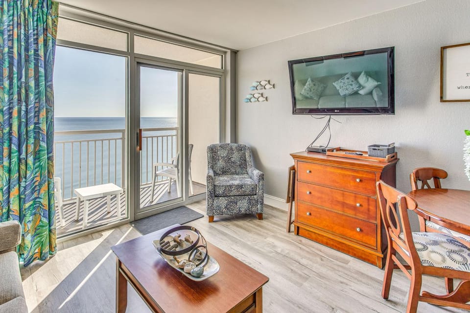 Balcony & Beach View! Remodeled N Myrtle Beach Gem House in Atlantic Beach