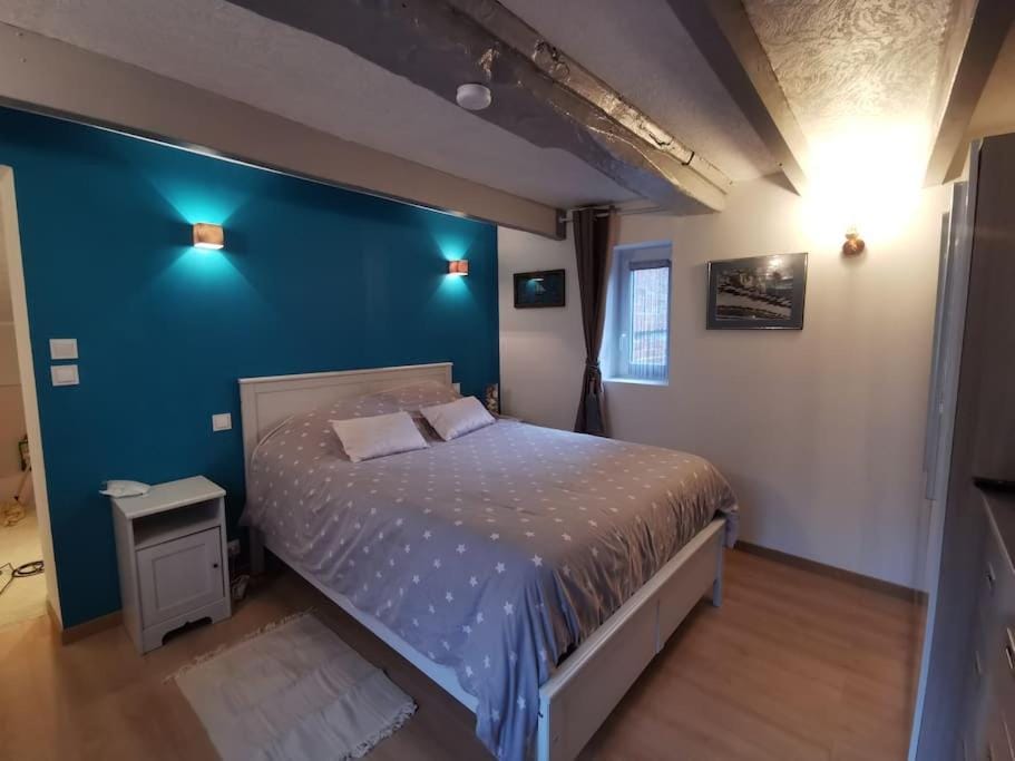 Le rez de jardin Apartment in Honfleur