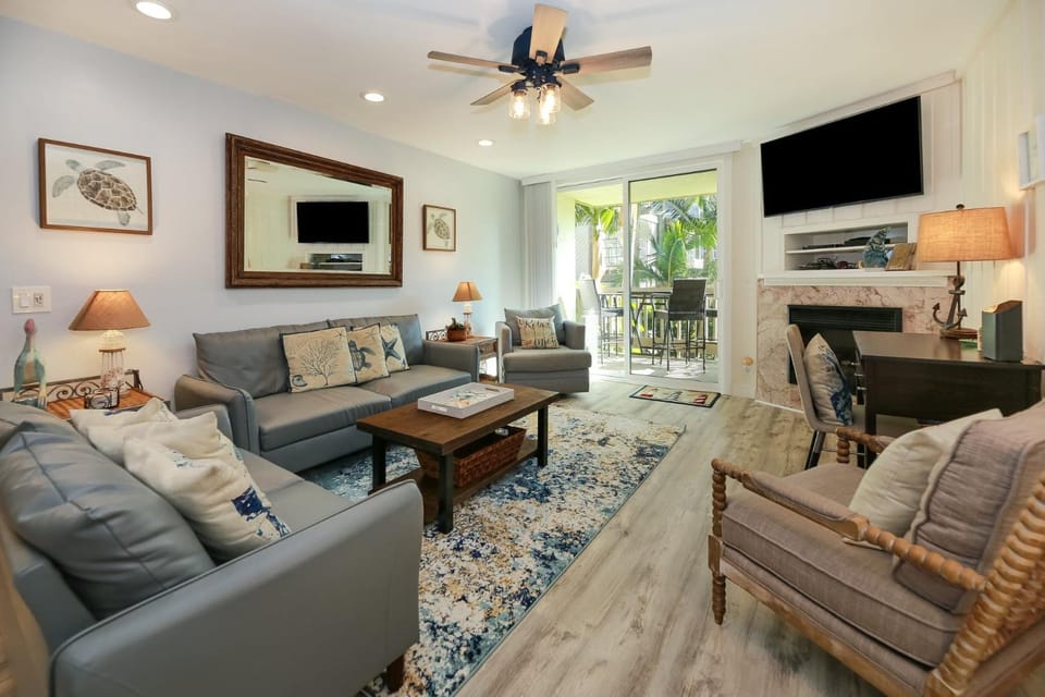 F100 - Coastal Oasis House in Oceanside