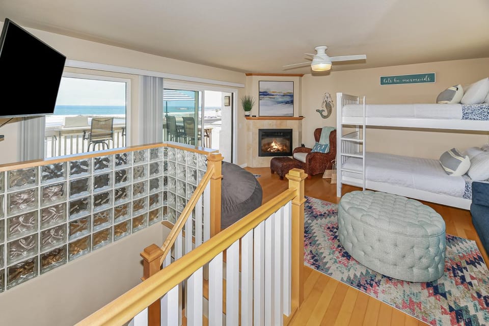 G312 - Pacific Pearl House in Oceanside