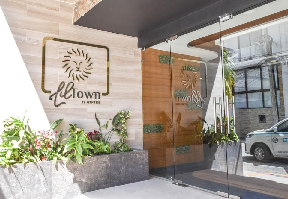 Property logo or sign