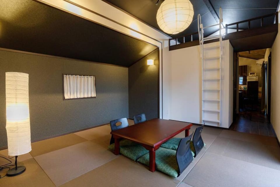 The Leaf 河口湖駅徒歩2分の貸切アジアンリゾート Apartment in Shizuoka Prefecture