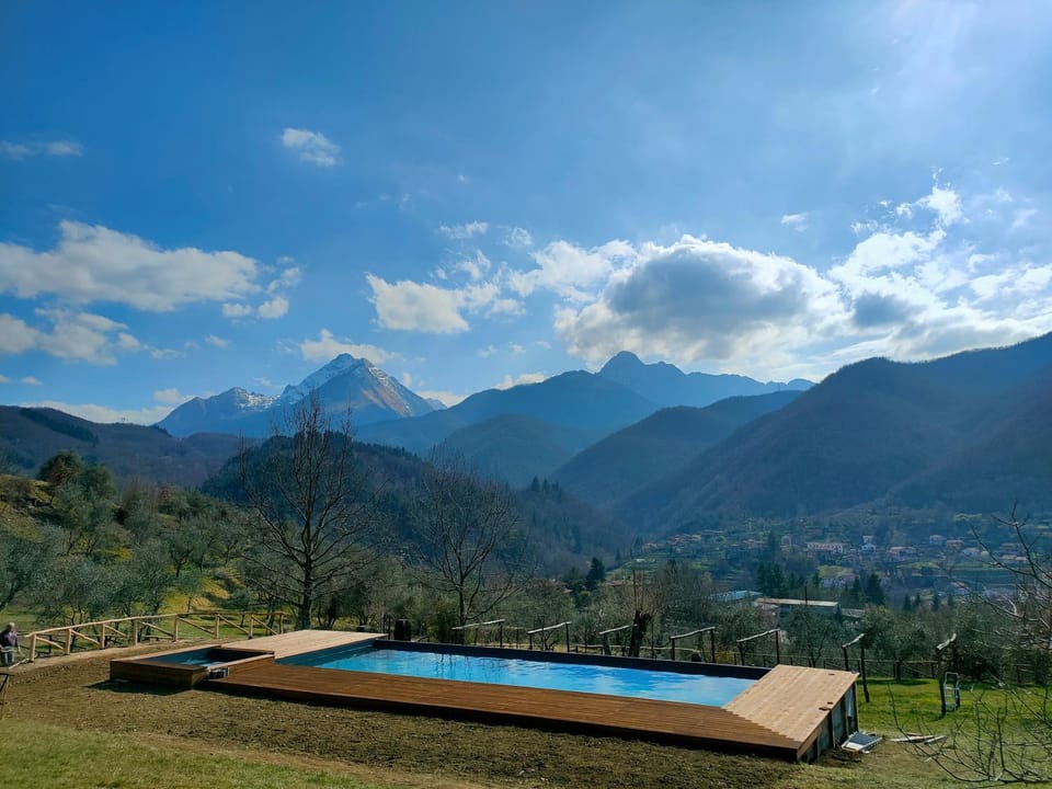 Mountain view, Swimming pool, Swimming pool