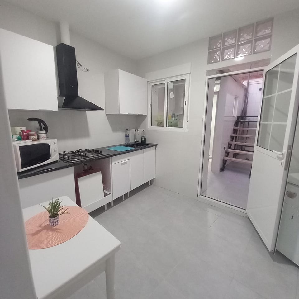 Emma Lovely Room with private Bathroom Vacation rental in Alicante