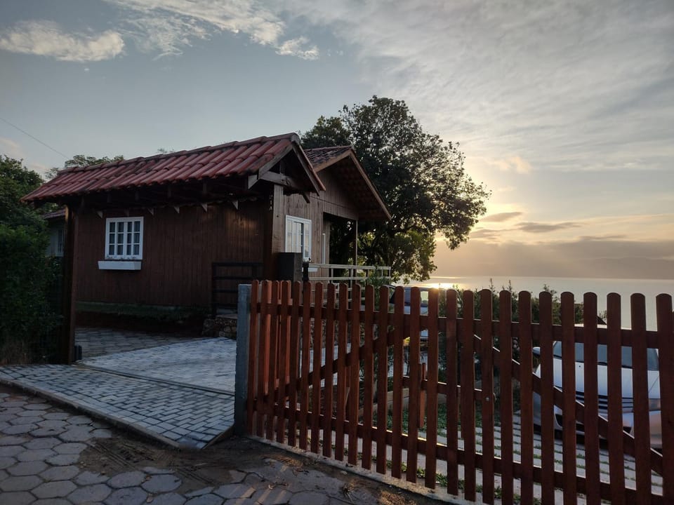 North hut House in Florianopolis