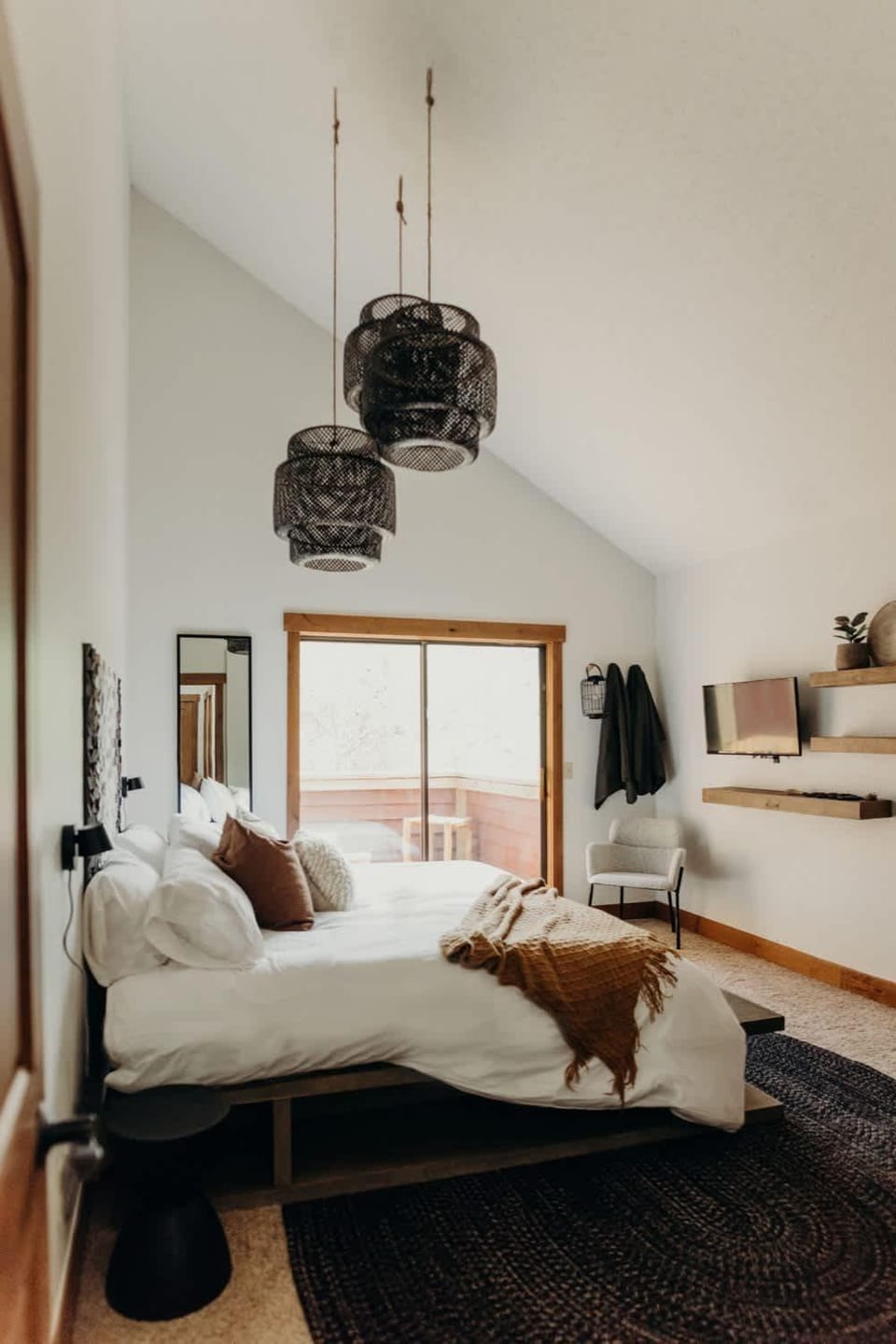 Prime Location | Luxurious condo | .4mi to Main St House in Breckenridge
