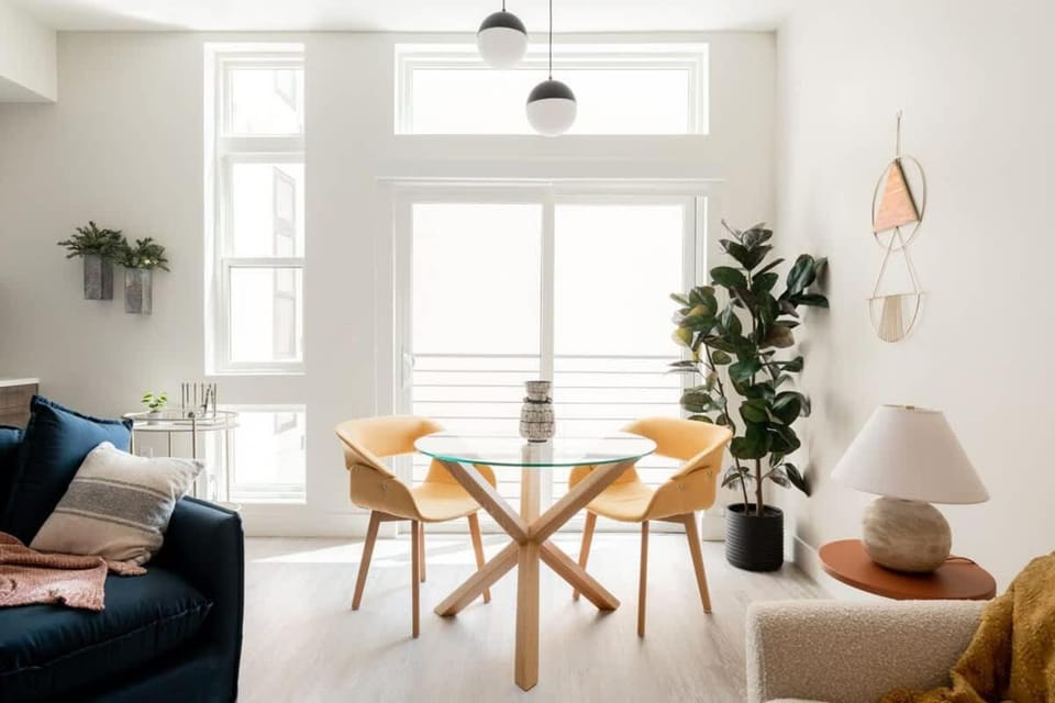 Colorful Western Vibe - Pet-Friendly - Zuni Lofts House in Denver