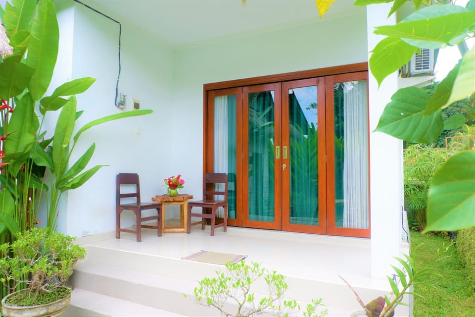 Day, Garden, View (from property/room), Balcony/Terrace, Garden view, Inner courtyard view