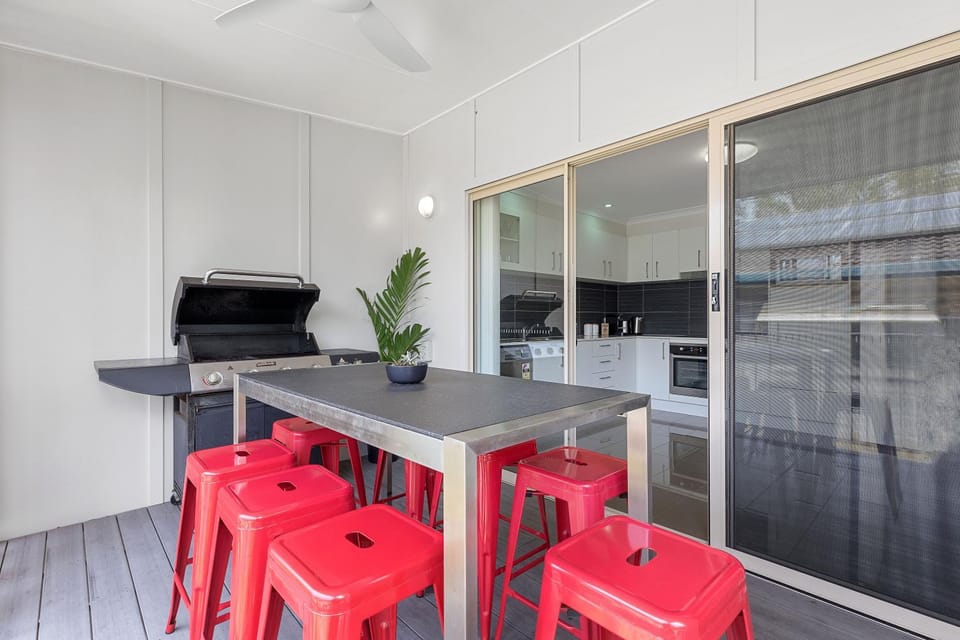BBQ facilities, Balcony/Terrace