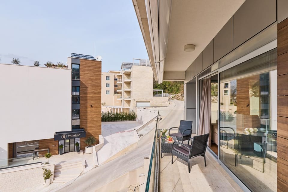 Neda's Stunning View Apartment in Dobrota