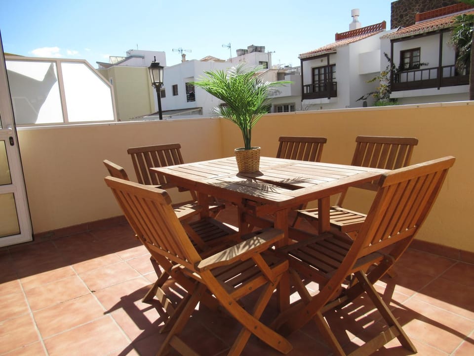 Property building, Patio, Off site, Balcony/Terrace, Dining area