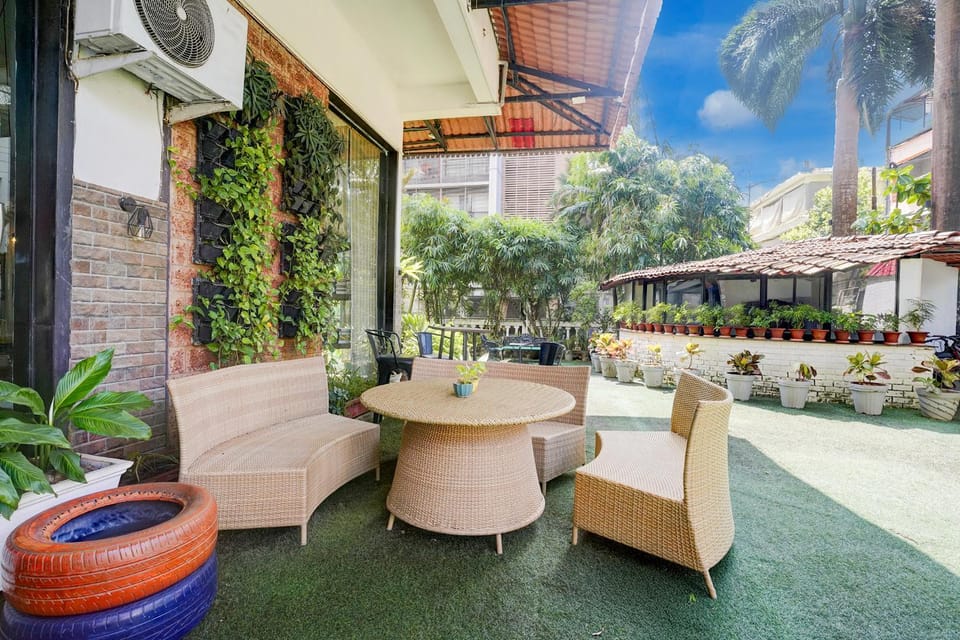 Balcony/Terrace, Garden view