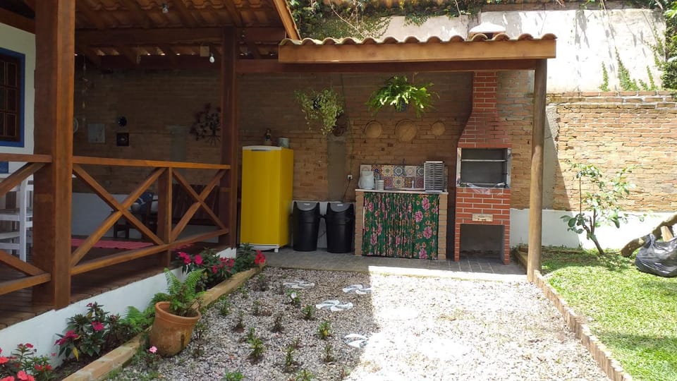 Patio, BBQ facilities, Garden view