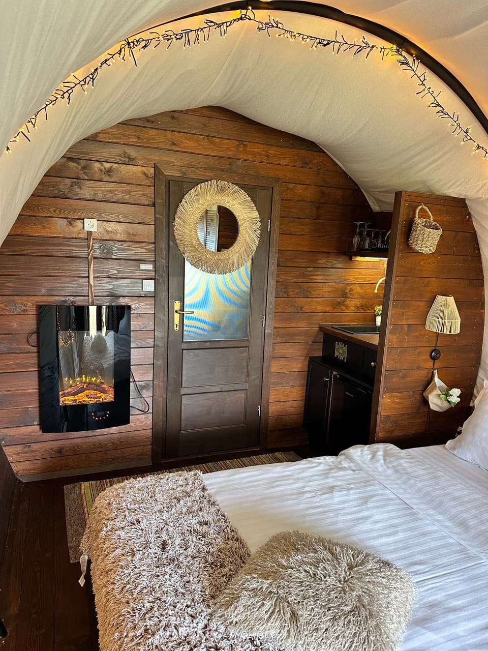 CABANA 365 Campground/ 
RV Resort in Brașov County
