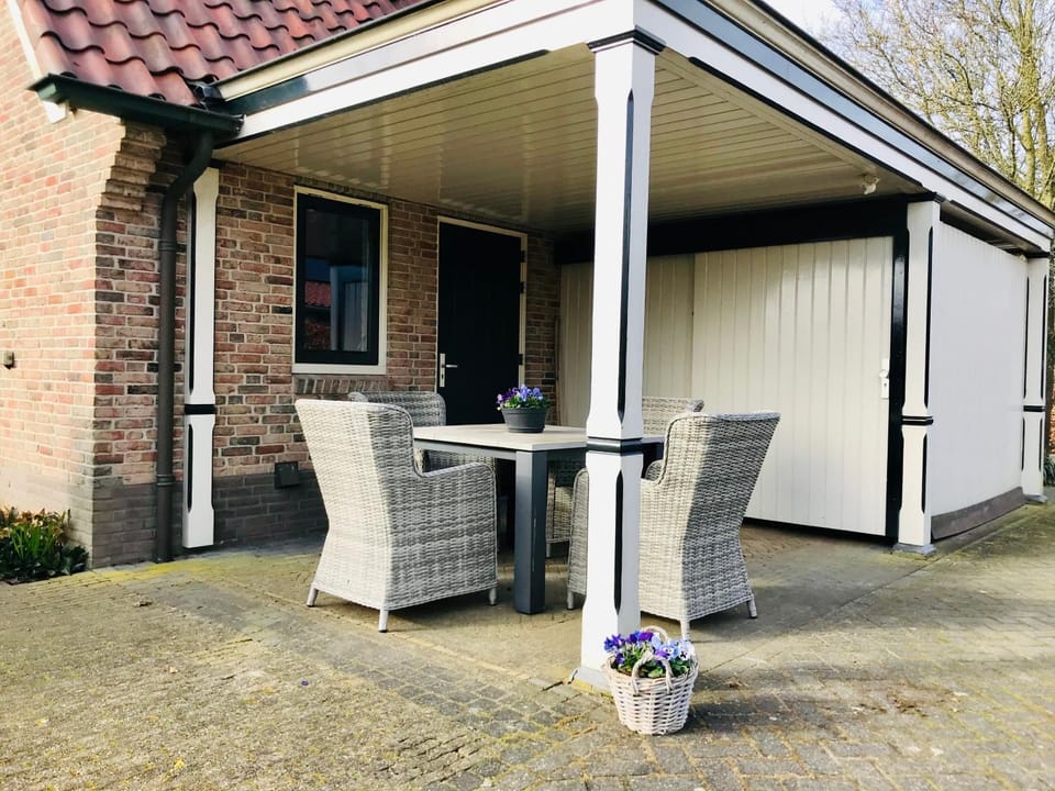 Patio, Balcony/Terrace
