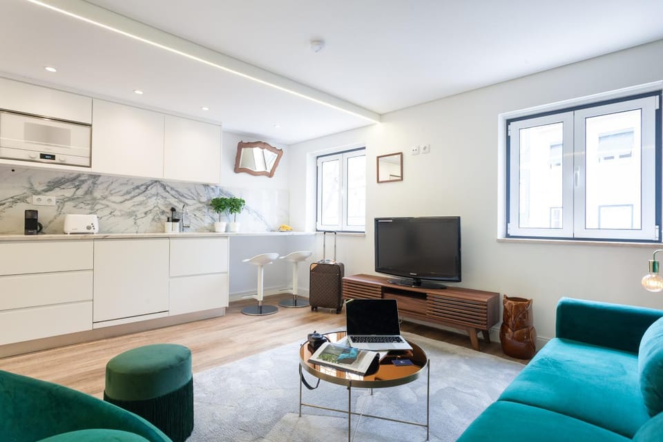 Communal lounge/ TV room, TV and multimedia, Living room