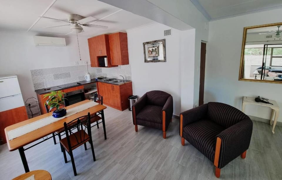 The Noble Dew Self Catering Guest House Bed and Breakfast in KwaZulu-Natal