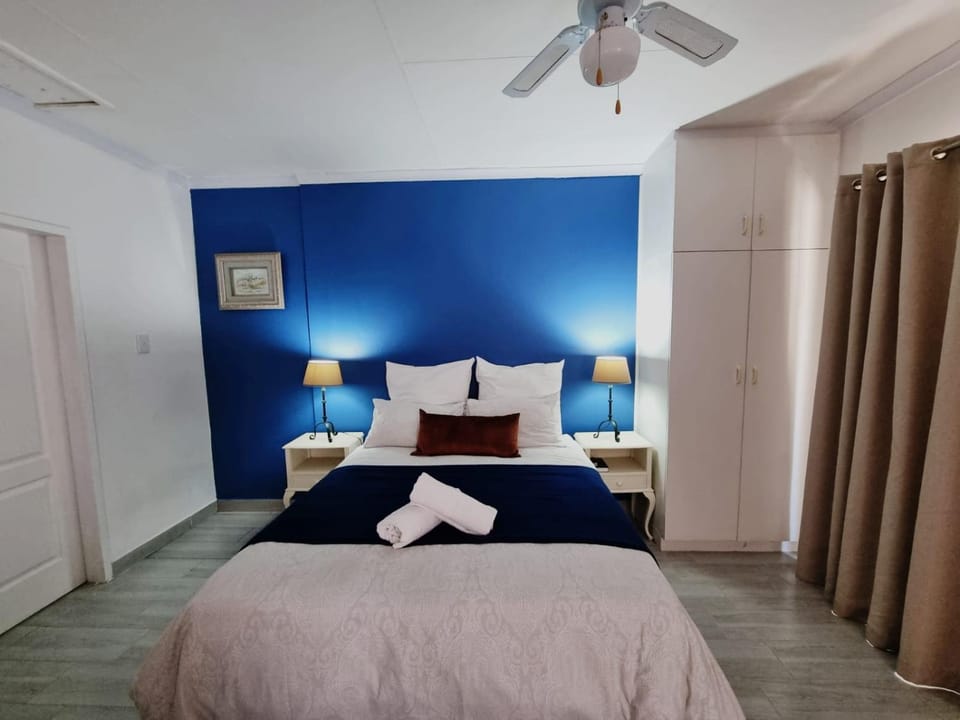 The Noble Dew Self Catering Guest House Bed and Breakfast in KwaZulu-Natal