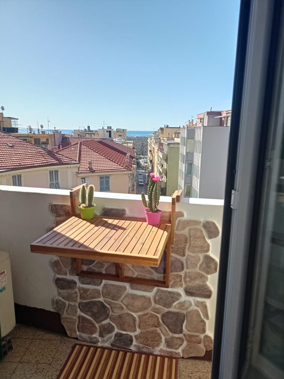 AlisHome City Centre-Beach-Ariston-Casino Apartment in Sanremo