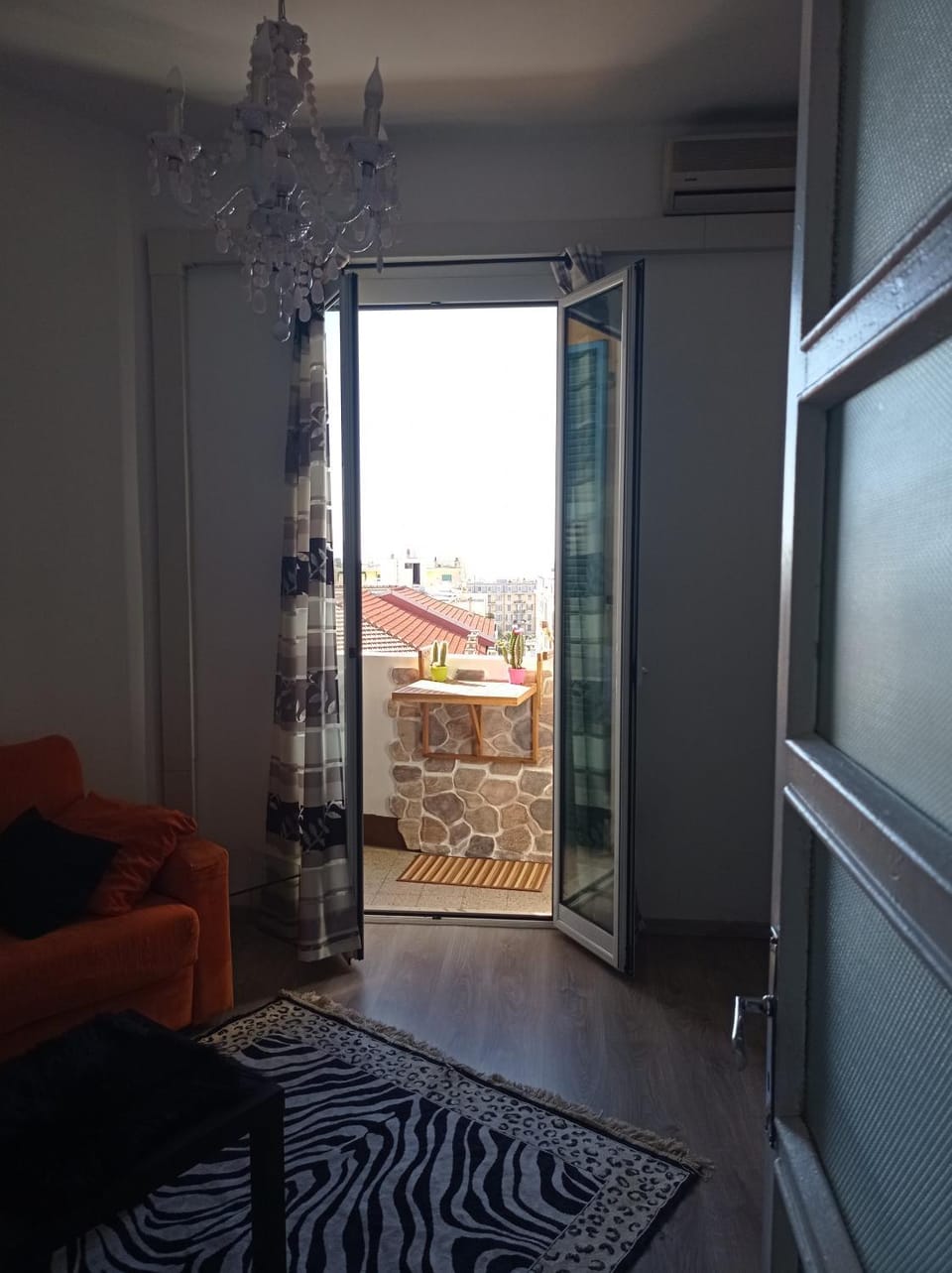 AlisHome City Centre-Beach-Ariston-Casino Apartment in Sanremo