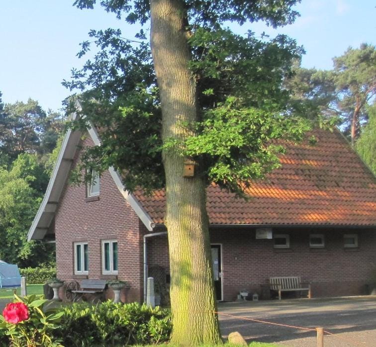 Vakantiehuis in een prachtige bosrijke omgeving in Twente! House in Overijssel (province)