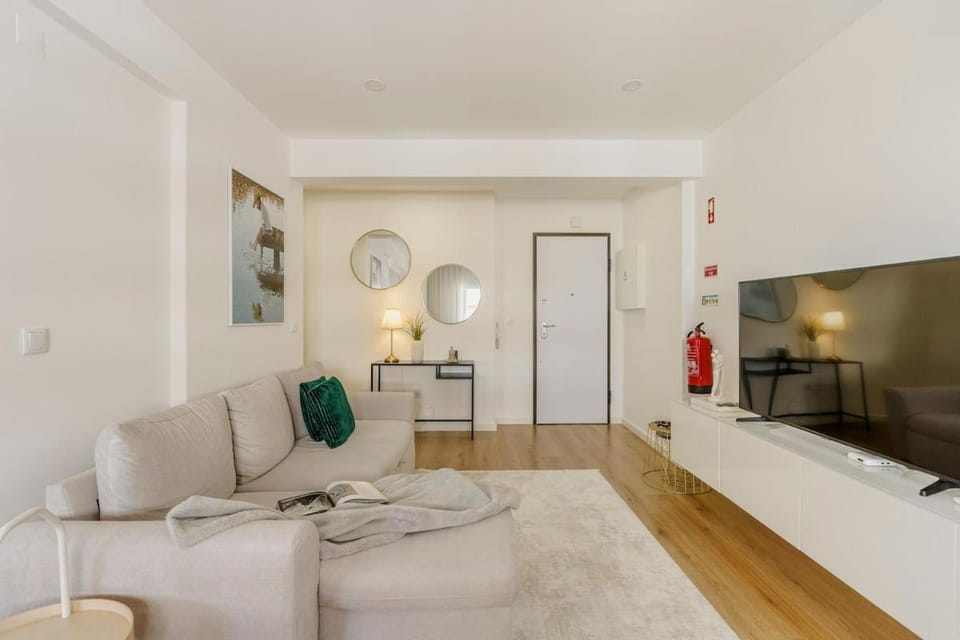 Modern apartment cloud 5 - Amadora Apartment in Lisbon District