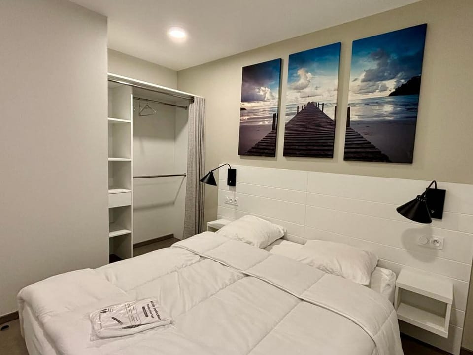 Appartement neuf en bord de mer pour 6 pers, balcon, piscine, jacuzzi, parking, animaux admis - FR-1-194-233 Apartment in La Tranche-sur-Mer