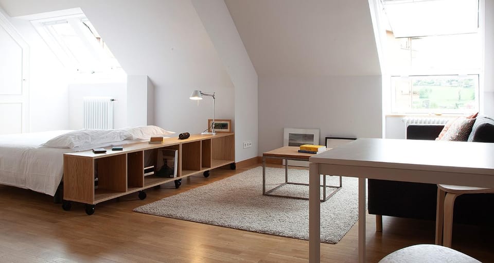 Estudio en Ático, diáfano céntrico. Parking Apartment in Oviedo