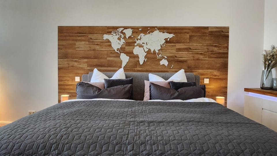 Das Ferienapartment Alexandrine direkt am Pfaffenteich mit eigenem Parkplatz Apartment in Schwerin