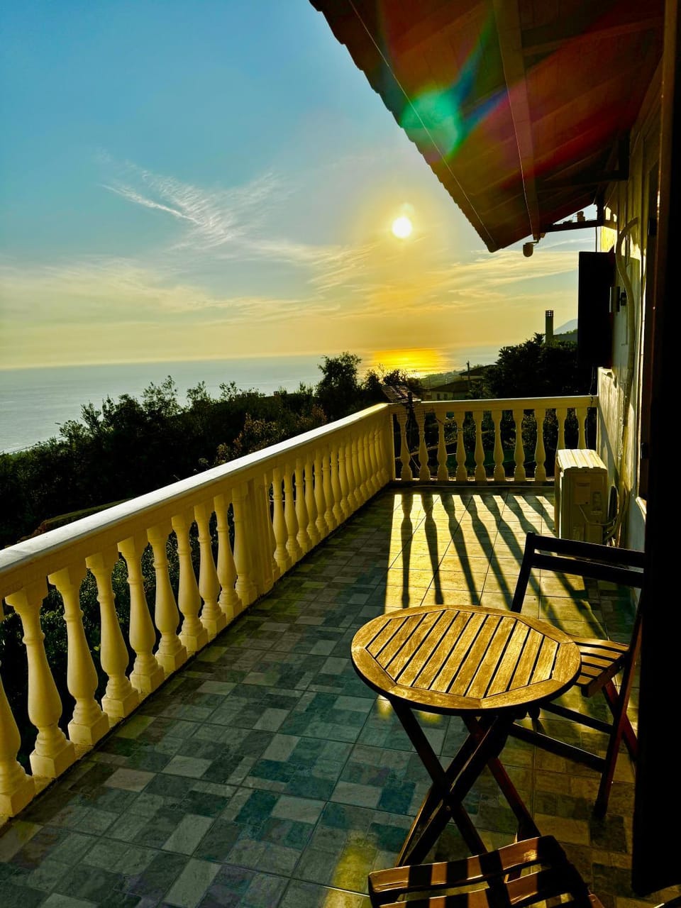 Traditional old house Bed and Breakfast in Dhërmi