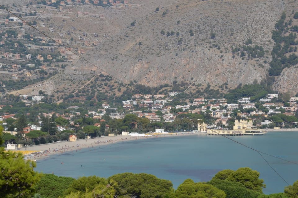 Mondello Holidays Apartment in Palermo