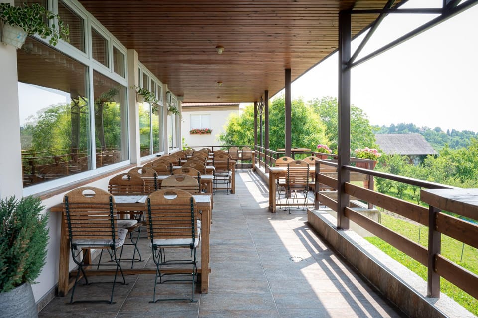 Property building, Balcony/Terrace