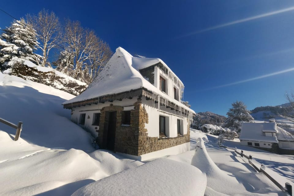 Property building, Natural landscape, Winter, Mountain view