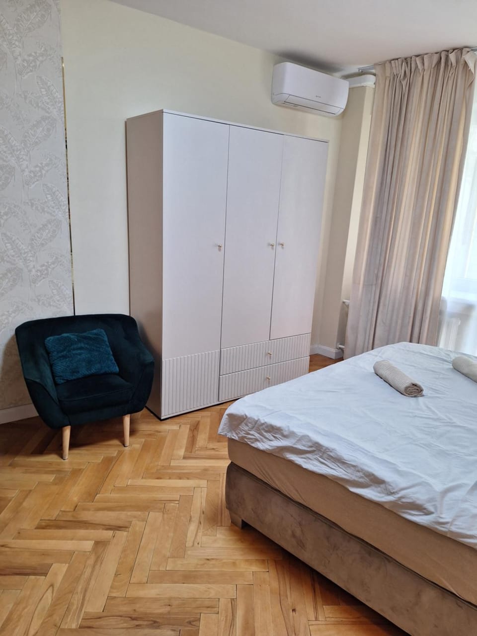 New Oldtown Apartment near St Martin Cathedral, AC, Balcony Apartment in Bratislava