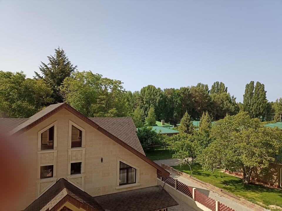 Nearby landmark, View (from property/room), View (from property/room), Lake view