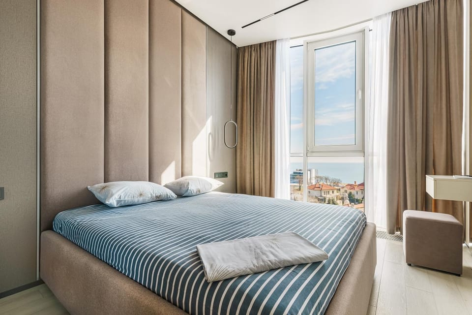 Luxury Waterfront 3-bedrooms Apartment Apartment in Odessa