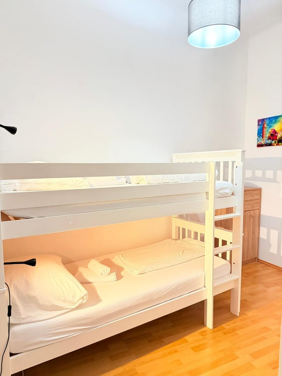 Bed, Photo of the whole room, Bedroom, bunk bed