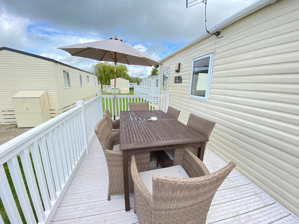 Lavender Lodge, Accessible House in Cotswold District