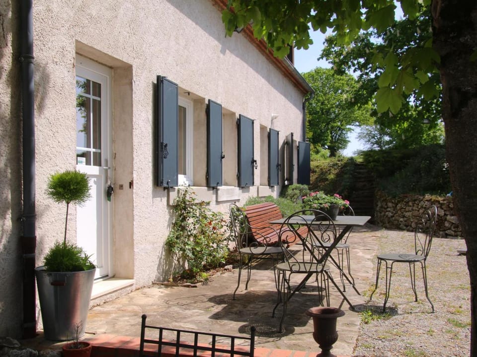 Charmante longère bourbonnaise rénovée avec vue panoramique et jardin - FR-1-489-355 House in Auvergne-Rhône-Alpes