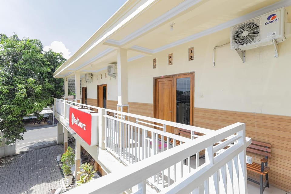 Property building, Balcony/Terrace