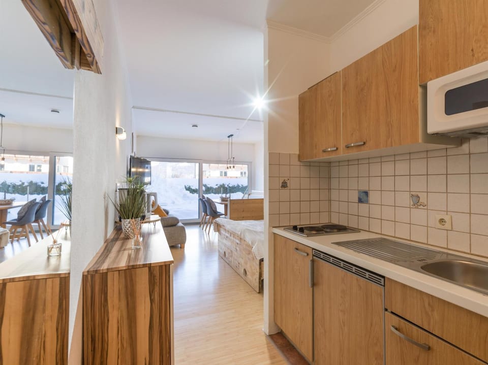 Kitchen or kitchenette, stove