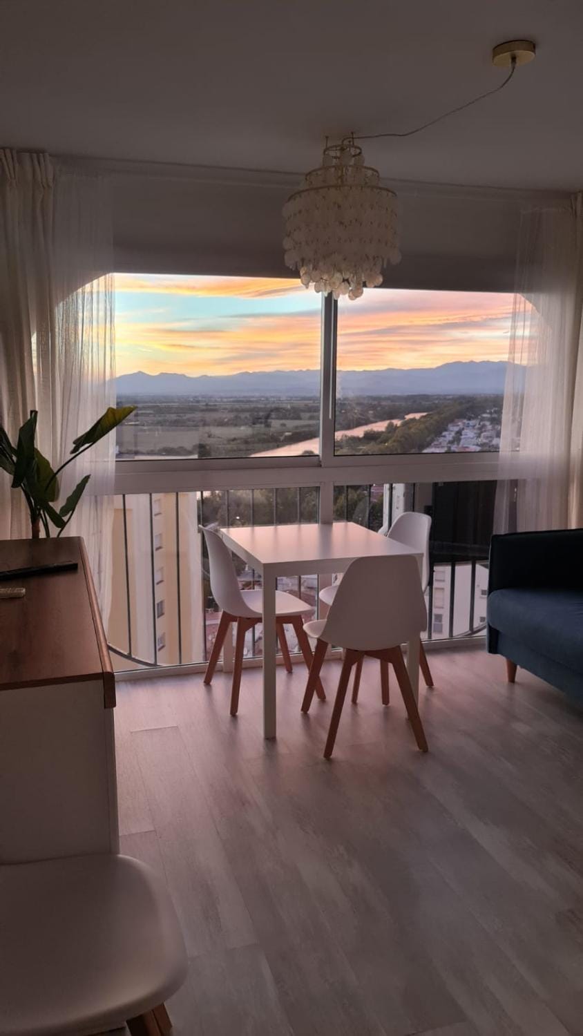 Four Seasons Apartment in Alt Empordà